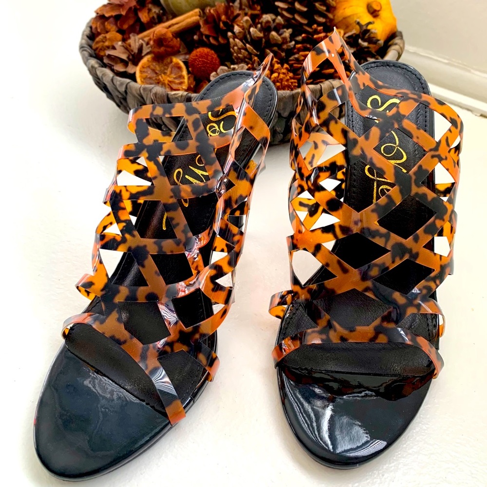 4-inch tortoise heels